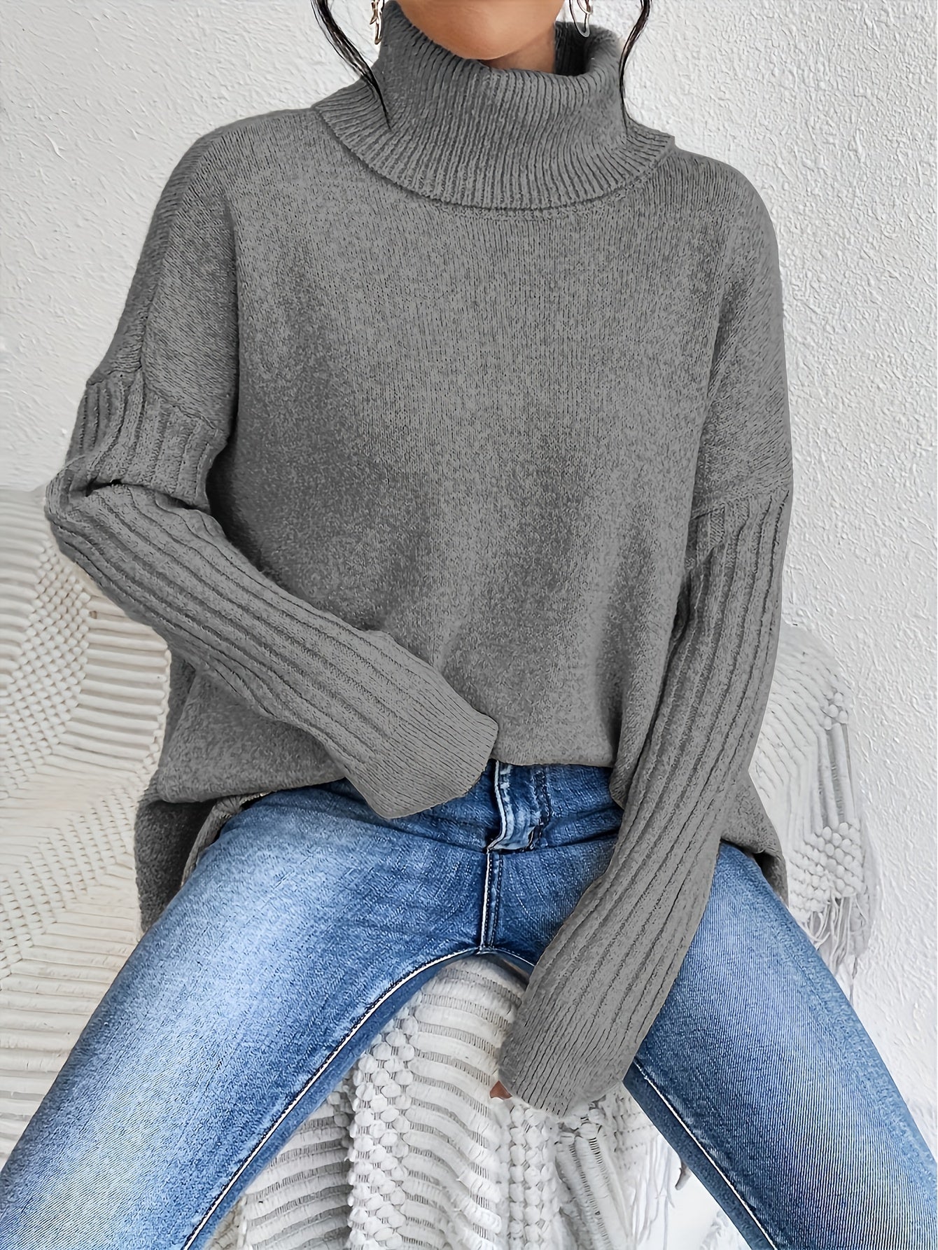 SOPHIE | OVERSIZED TURTLENECK SWEATER